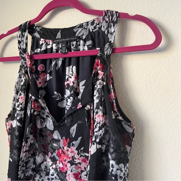 White House Black Market Bow Tie Printed Black Pink Floral Halter Top, size 6P - Picture 4 of 14